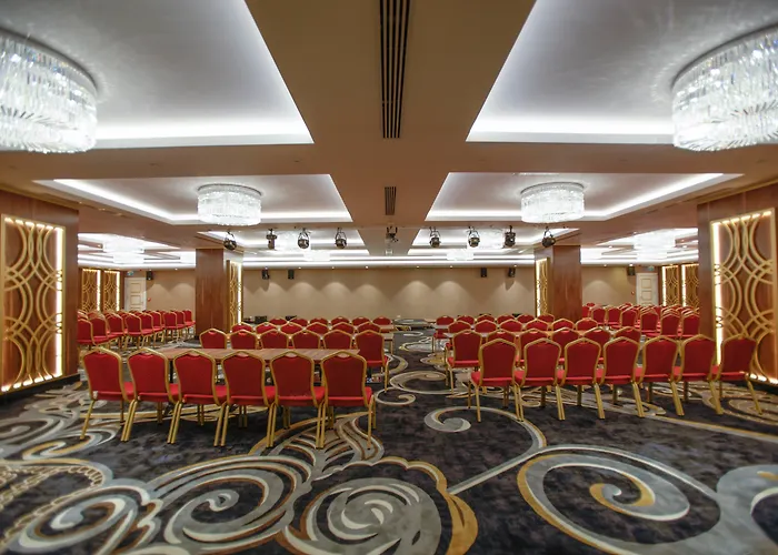 Azura Deluxe Resort & Spa Avsallar