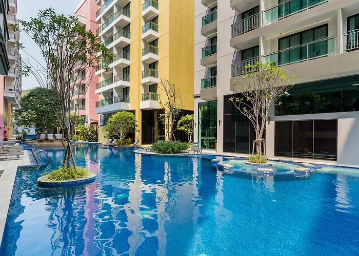 Citrus Grande Hotel Pattaya By Compass Hospitality