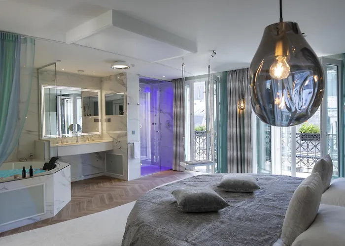 Paris J'Adore Hotel & Spa (Adults Only)