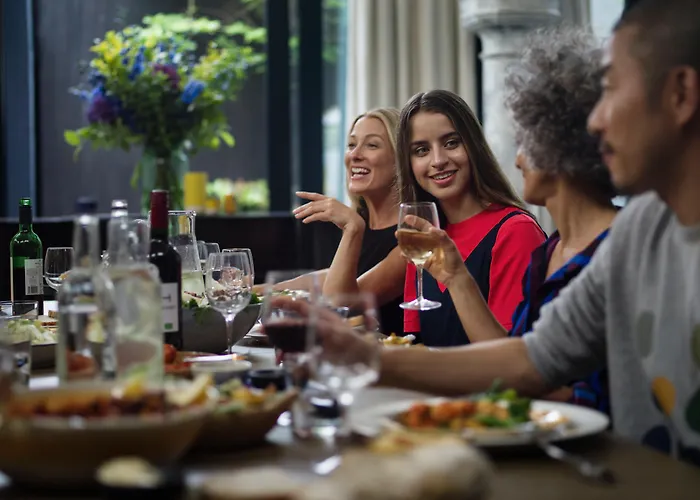 Voco Orchard Singapore By Ihg