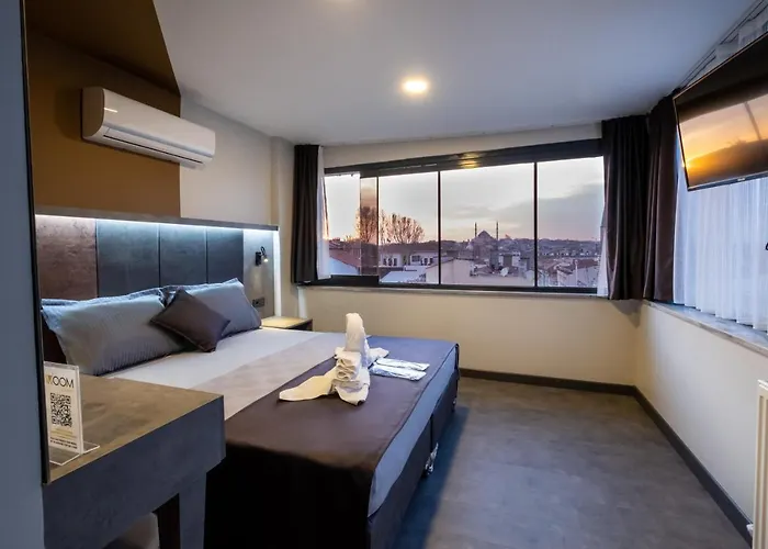 The Queen Hotel Istanbul