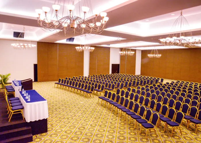 Crown Paradise Club Cancún