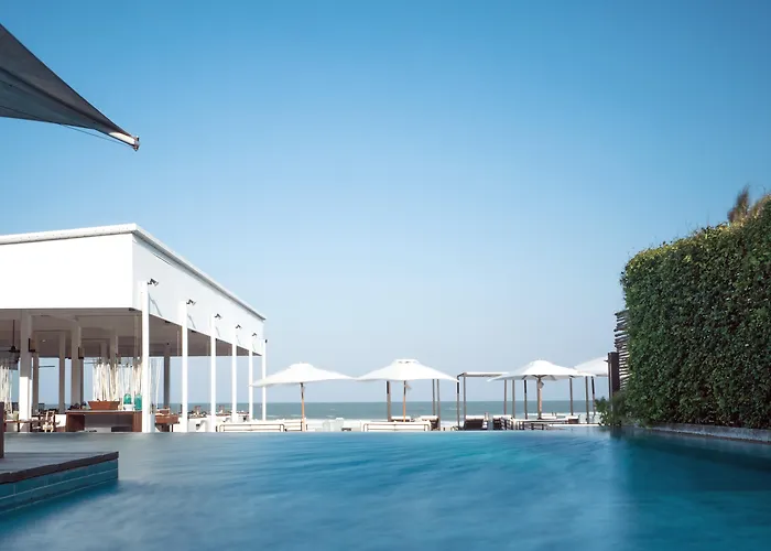 Hotel Putahracsa Hua Hin