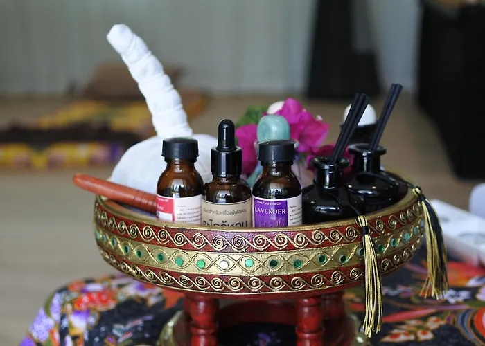 Craft Resort & Villas, Phuket Town - Scheduled Shuttle To Phuket Old Town