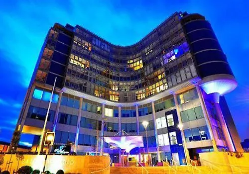 Rafayel Hotel & Spa London