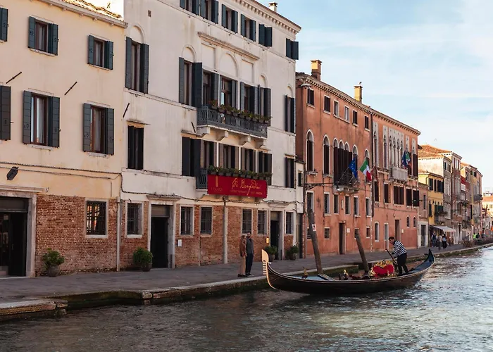 Hotel Ca' Bonfadini Historic Experience Venedig