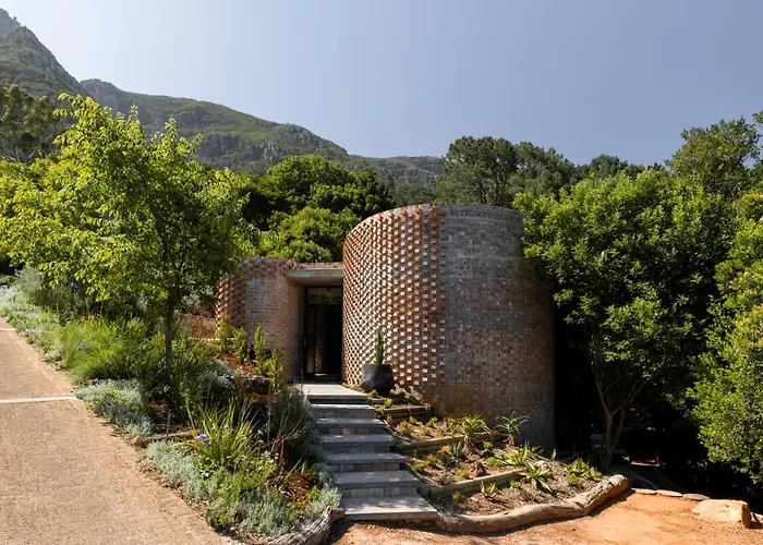 Future Found Sanctuary, Luxury Boutique Hotel By Newmark Kapstadt