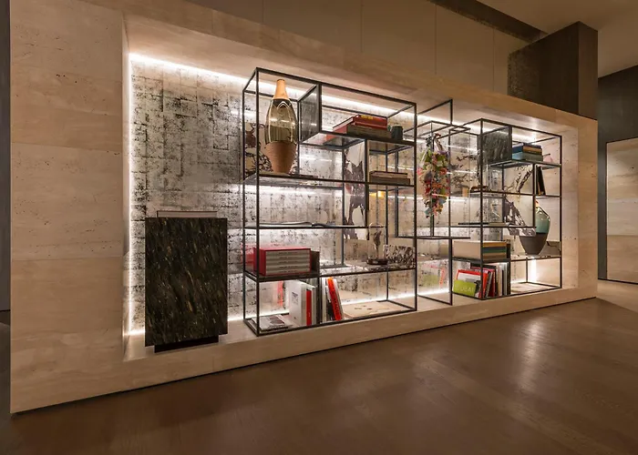 Fendi Private Suites - Small Luxury Hotels Of The World Rom