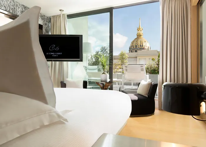 Hotel Le Cinq Codet Paris