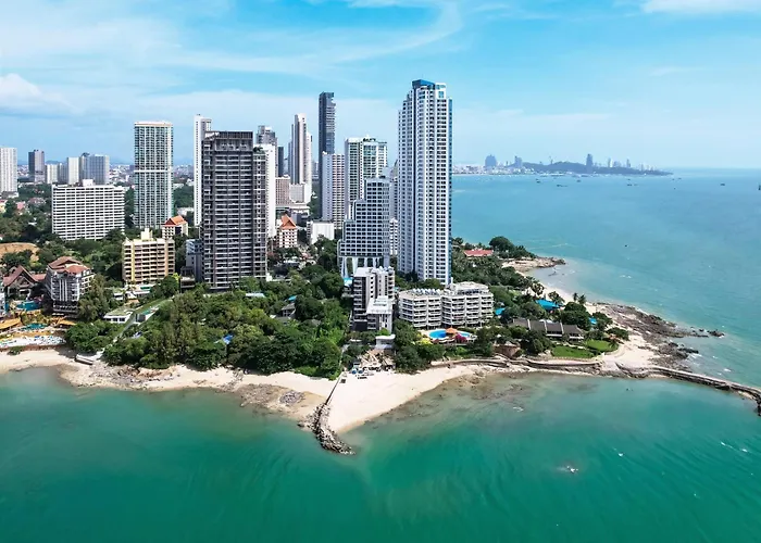 Golden Tulip Pattaya Beachfront Resort