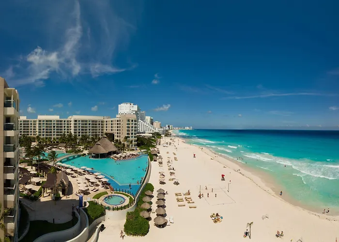 The Westin Lagunamar Ocean Resort Villas & Spa Cancún