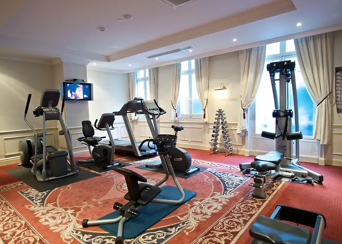 Fraser Suites Le Claridge Champs-Elysees Paris