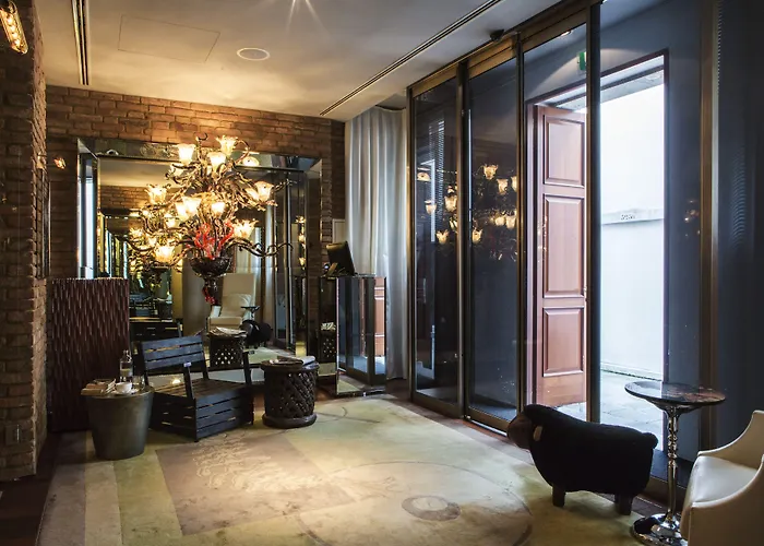 Hotel Palazzina Grassi Venedig