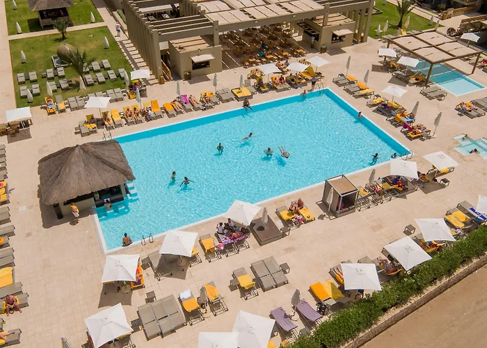 Hotel Oasis Salinas Sea Santa Maria