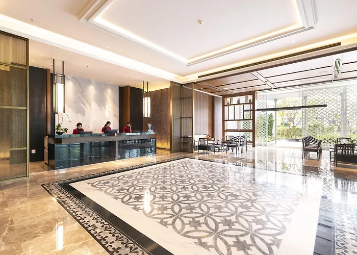 Hotel Ramada Plaza By Wyndham Chao Fah Phuket
