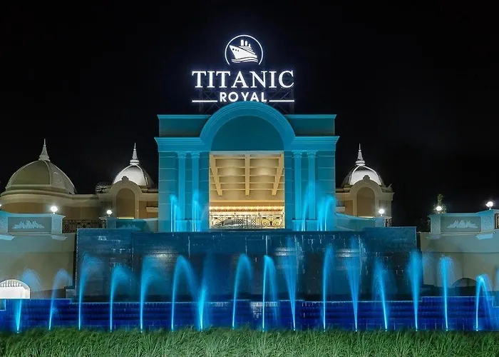 Hotel Titanic Royal-Families And Couples Only Hurghada