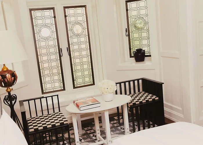 Hotel At Sloane London