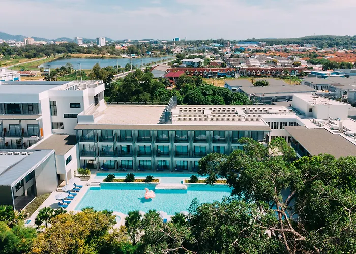 Seabed Grand Hotel Phuket - SHA Extra Plus