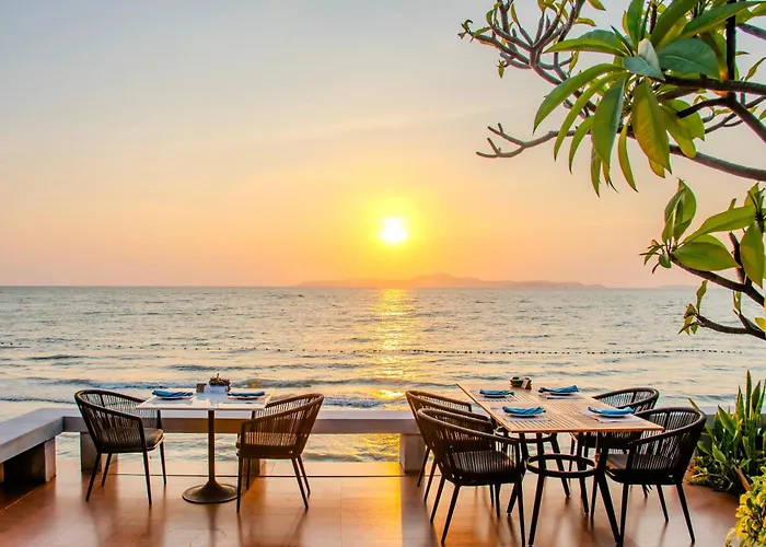 Royal Cliff Beach Hotel - SHA Plus Pattaya