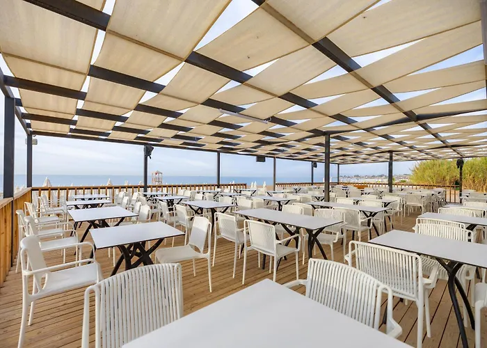 Side Moon Palace Hotel