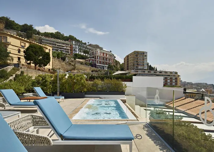 Hotel De Bonart Naples, Curio Collection By Hilton