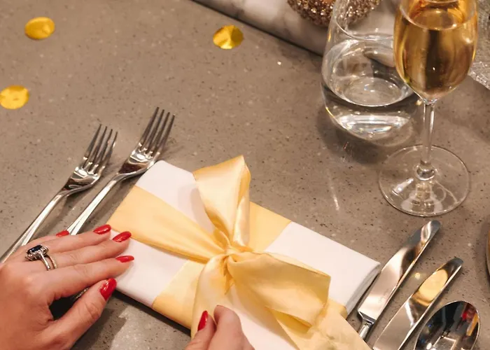 Intercontinental Residences Dubai Business Bay By Ihg