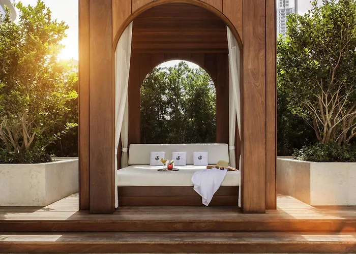 Hotel SLS LUX Brickell Miami
