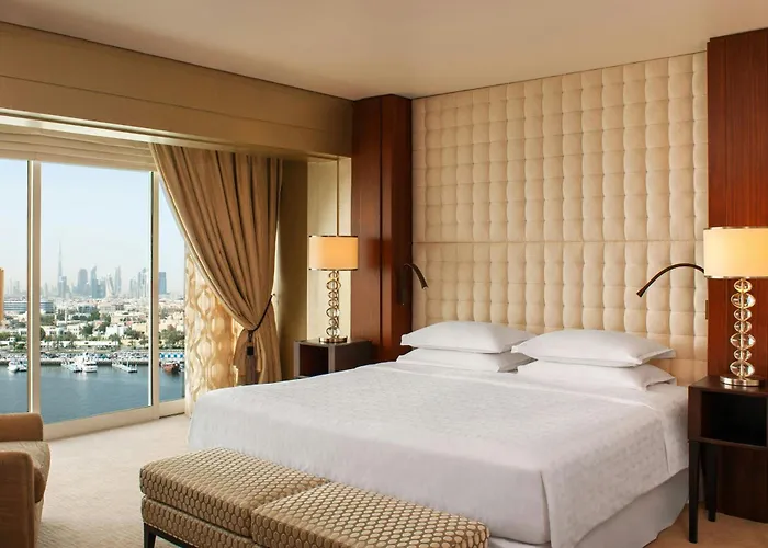 Sheraton Dubai Creek Hotel & Towers