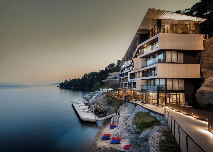 Boutique & Design Hotel Navis - Small Luxury Hotels Of The World Opatija