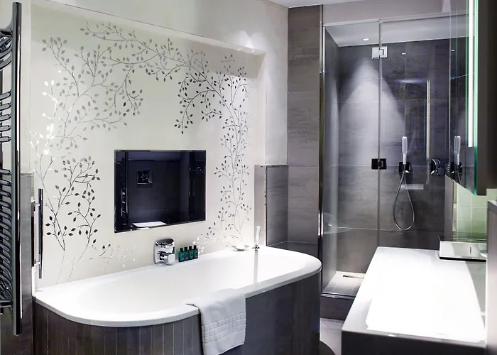 Aparthotel Cheval Three Quays At The Tower Of London