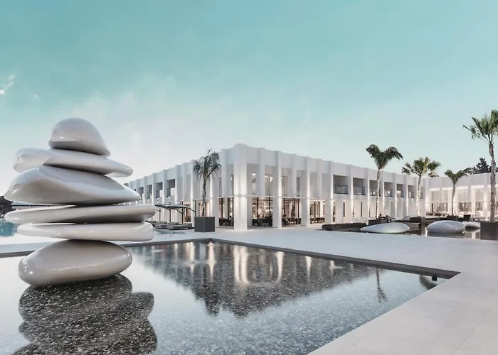 Hotel Paloma Finesse Side